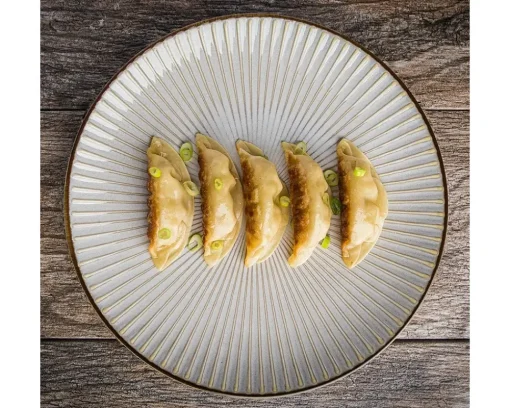 Aiya Ivory 8.75" Plate
